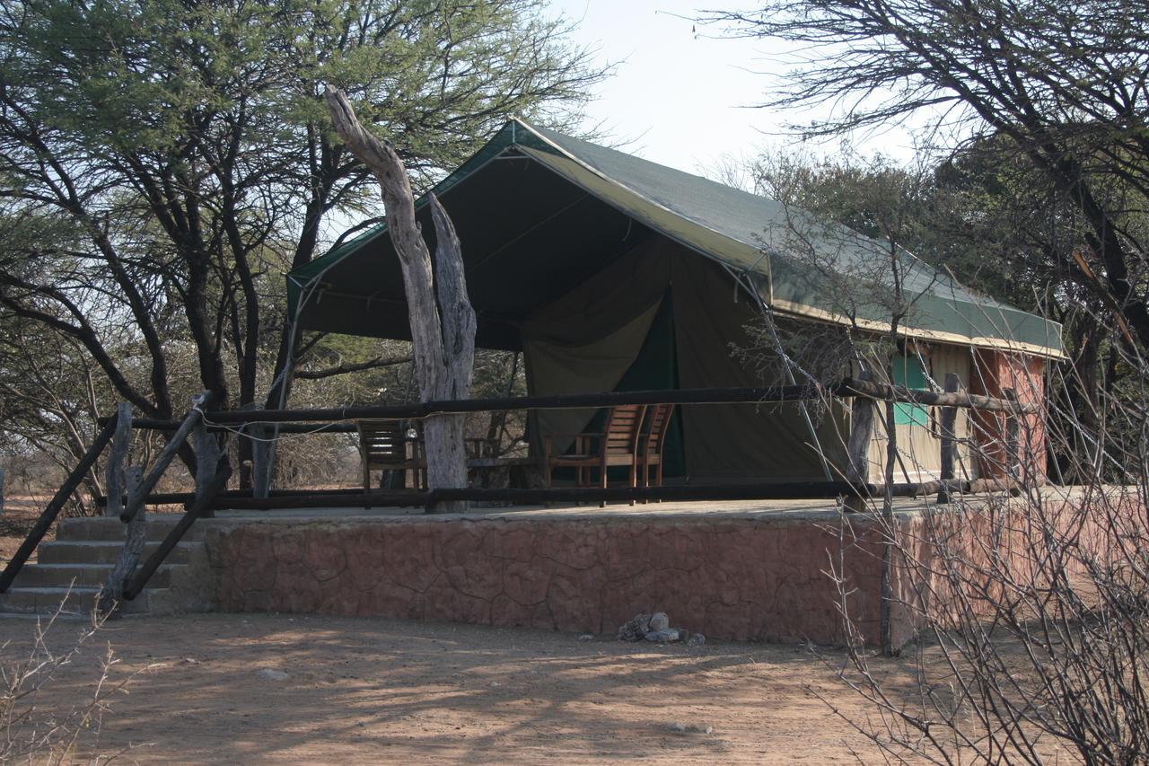 Tautona Lodge Ghanzi Exterior foto